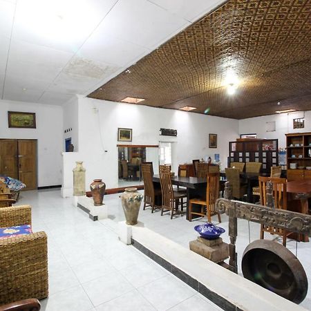 RedDoorz near Rumah Sakit Wirosaban Salakan Zewnętrze zdjęcie