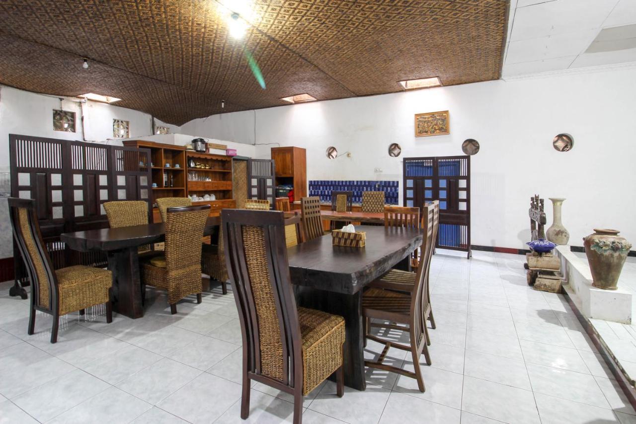 RedDoorz near Rumah Sakit Wirosaban Salakan Zewnętrze zdjęcie